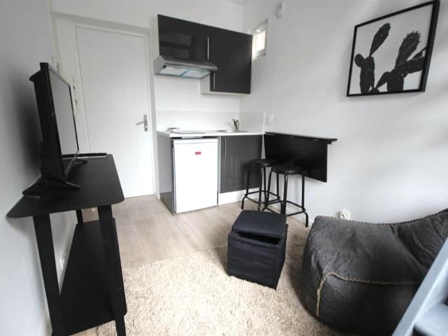 Location Appartement 1 pièce 14m² LILLE 59000