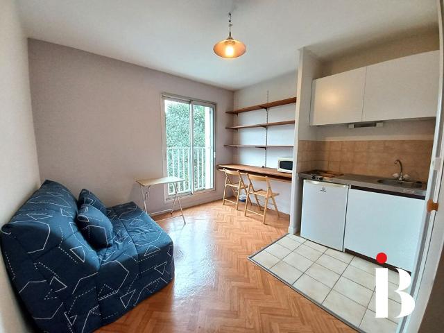 Location Appartement 1 pièce 14m² NANTES 44300