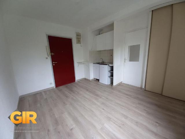 Location Appartement 1 pièce 14m² RENNES 35700