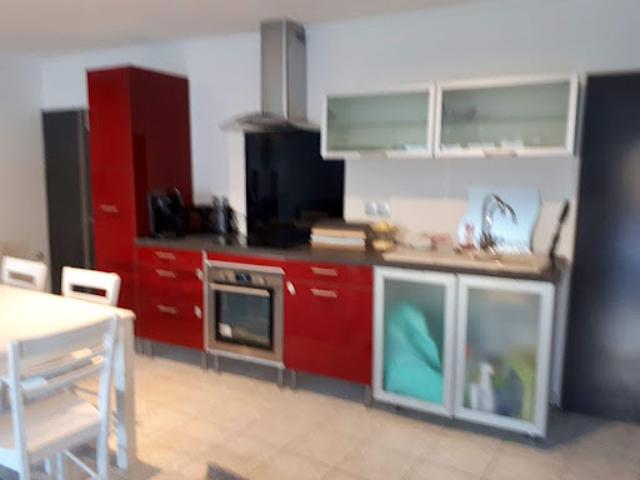 Location Appartement 1 pièce 150 m2 Ecully