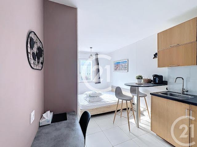 Location Appartement 1 pièce 15 m2 Caen