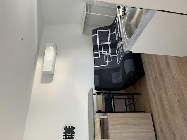 Location Appartement 1 pièce 15 m2 Loos