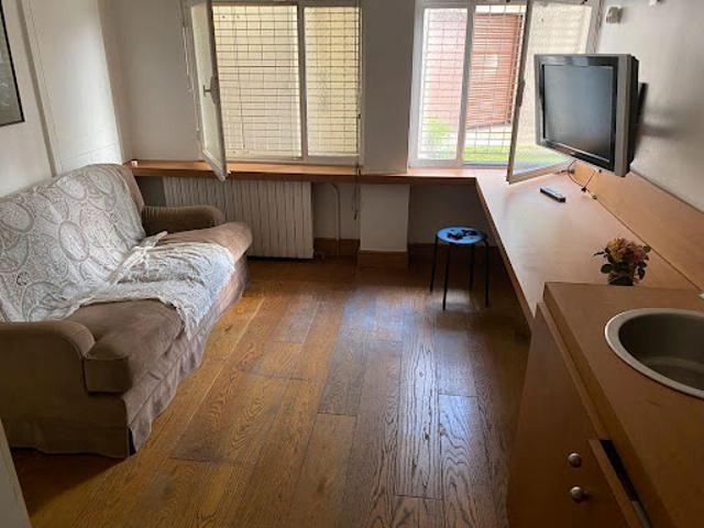 Location Appartement 1 pièce 15 m2 Paris 16ème