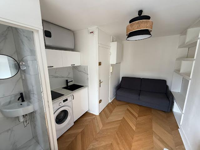 Location Appartement 1 pièce 15 m2 Paris 18ème