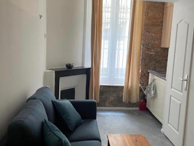 Location Appartement 1 pièce 15 m2 Paris 10ème