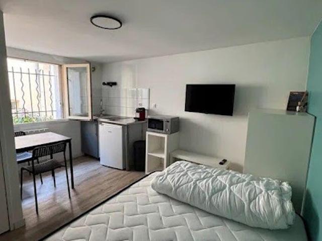 Location Appartement 1 pièce 15 m2 Tours