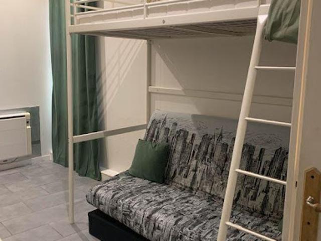 Location Appartement 1 pièce 15 m2 Tours