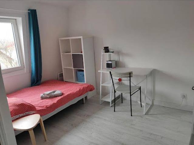 Location Appartement 1 pièce 15 m2 Vitry sur Seine
