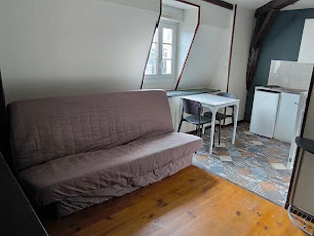Location Appartement 1 pièce 15.06 m2 Vierzon