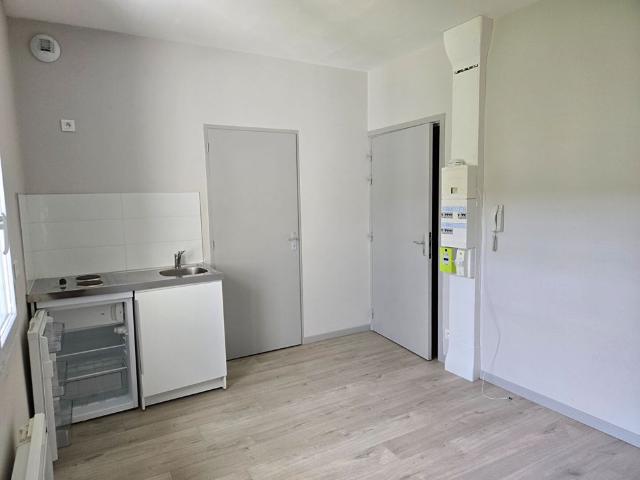 Location appartement 1 pièce, 15.00m², Albi