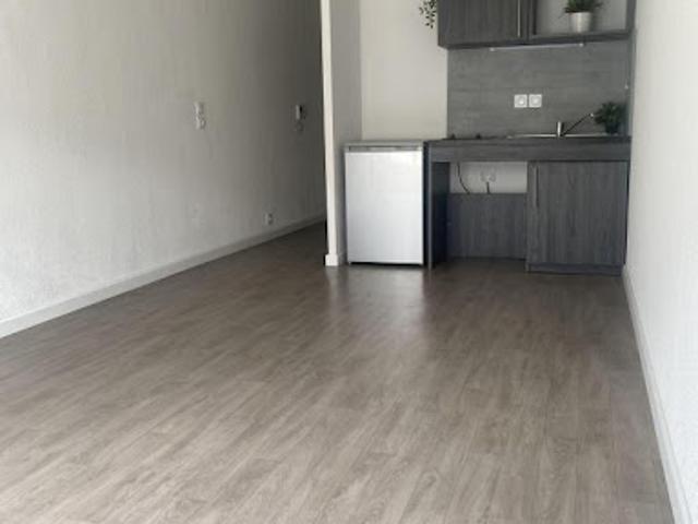 Location Appartement 1 pièce 15.02 m2 Nantes