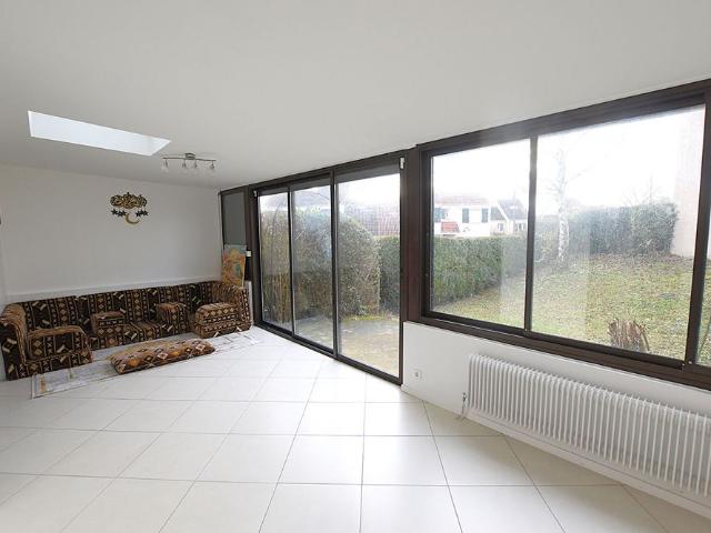 Location appartement 1 pièce, 15.03m², Cergy