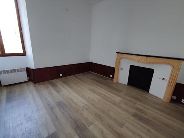 Location Appartement 1 pièce 15.39 m2 Maison Rouge