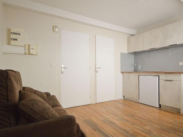 Location Appartement 1 pièce 15 m2 Bizanos