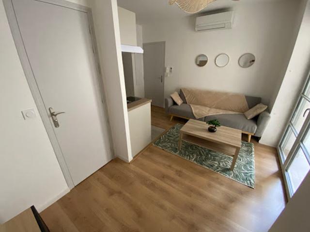 Location Appartement 1 pièce 15.62 m2 Cavaillon