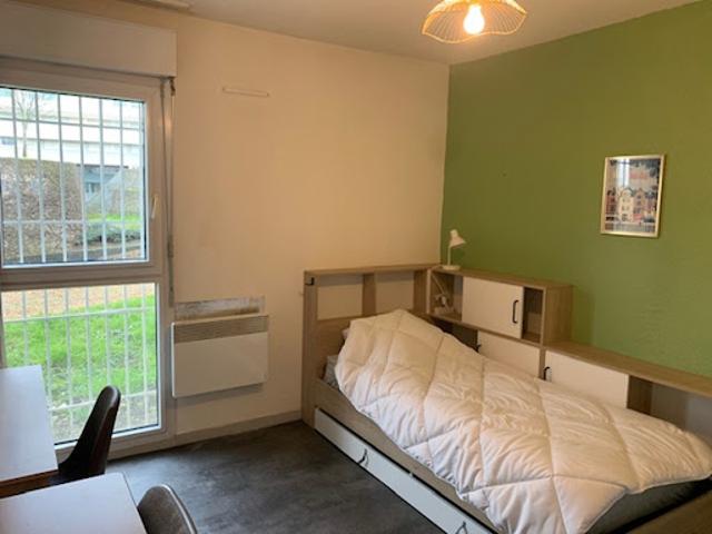 Location Appartement 1 pièce 15.77 m2 Tours