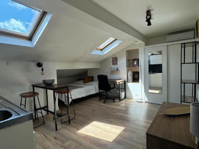 Location Appartement 1 pièce 15.81 m2 Toulouse