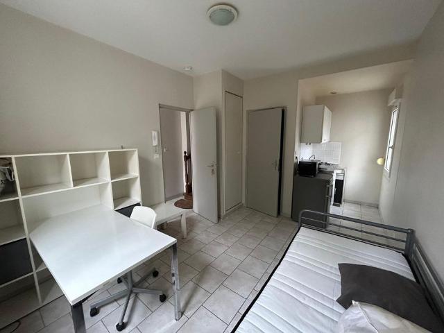 Location appartement 1 pièce 15.99 m2 à La Riche