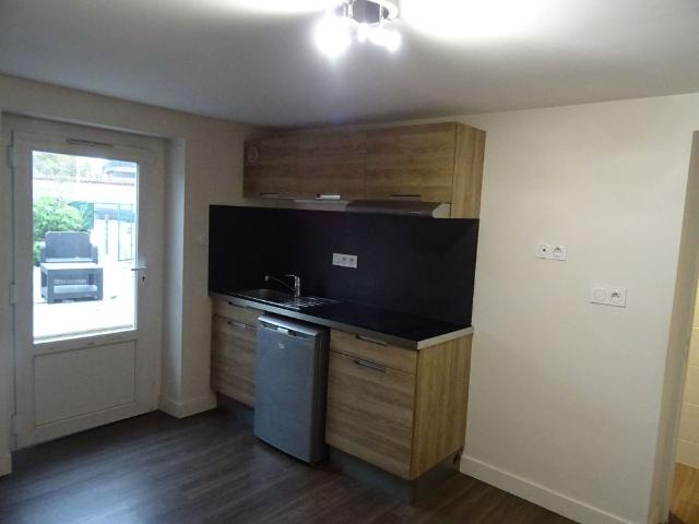 Location appartement 1 pièce, 15.91m², Bourg en Bresse