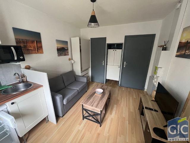 Location Appartement 1 pièce 15m²