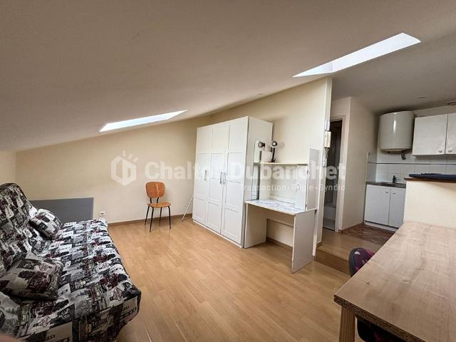 Location Appartement 1 pièce 15m²