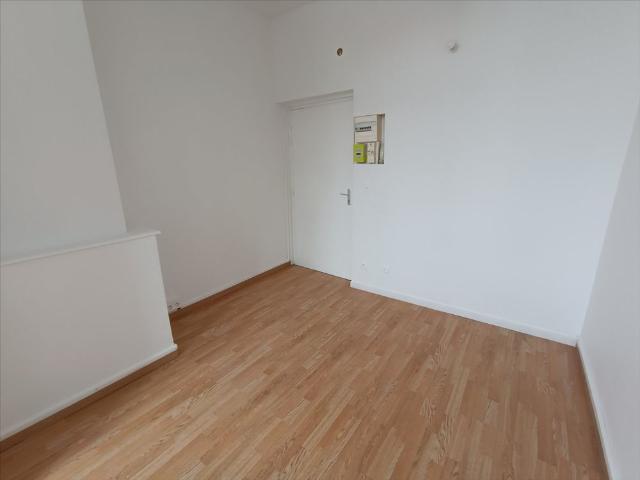 Location Appartement 1 pièce 15m²