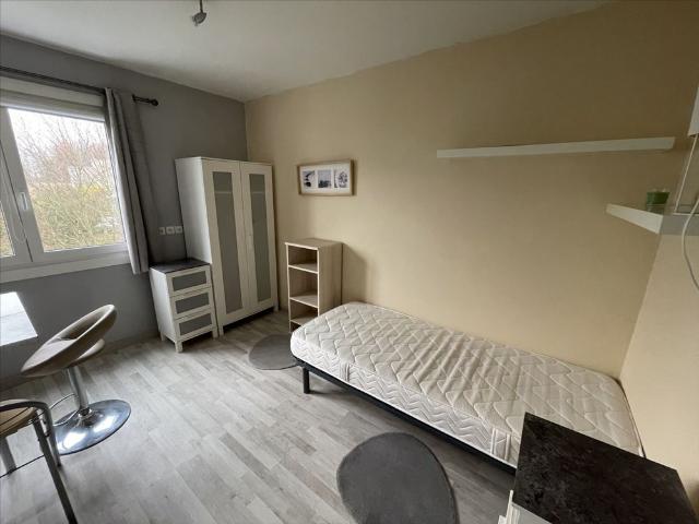 Location Appartement 1 pièce 15m²