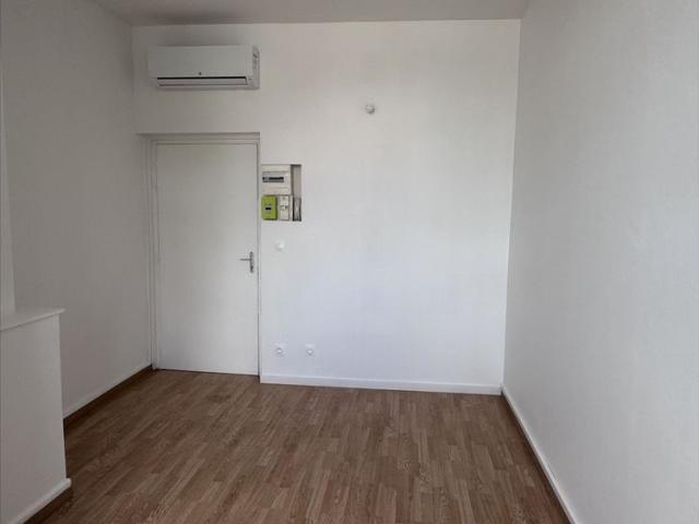 Location Appartement 1 pièce 15m²
