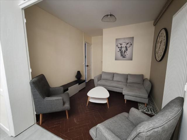 Location Appartement 1 pièce 15m²