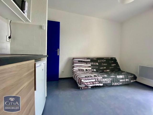 Location Appartement 1 pièce 15m² TOURS 37000