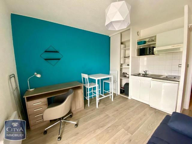 Location Appartement 1 pièce 15m² TOURS 37200