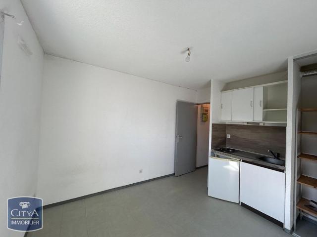 Location Appartement 1 pièce 15m² TOURS 37200