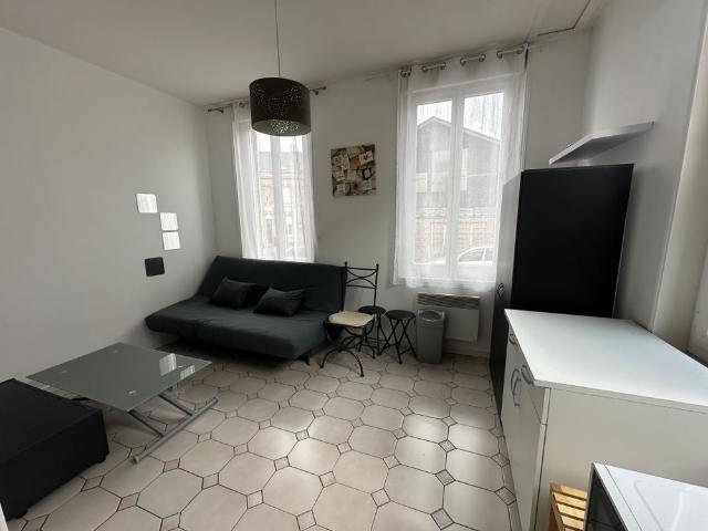 Location Appartement 1 pièce 15m² AMIENS 80000