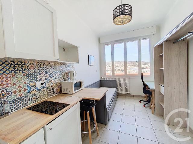 Location Appartement 1 pièce 15m² CLERMONT FERRAND 63000