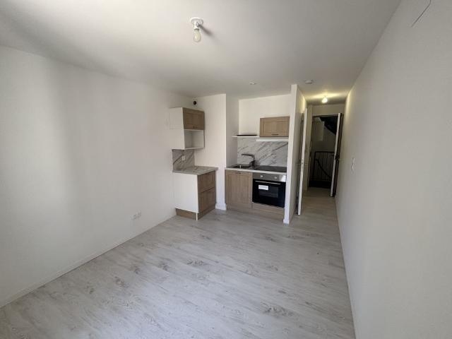 Location Appartement 1 pièce 15m² DIJON 21000