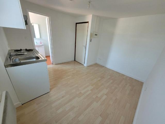 Location Appartement 1 pièce 15m² DOUAI 59500