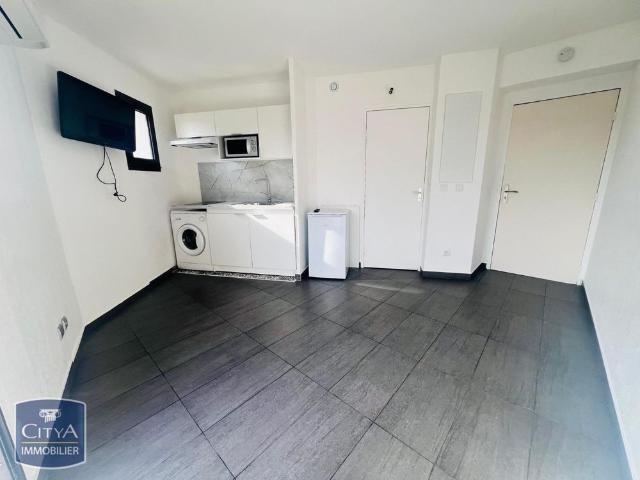 Location Appartement 1 pièce 15m² LE CANNET 06110