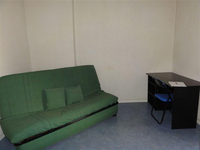 Location Appartement 1 pièce 15m² LE CREUSOT 71200