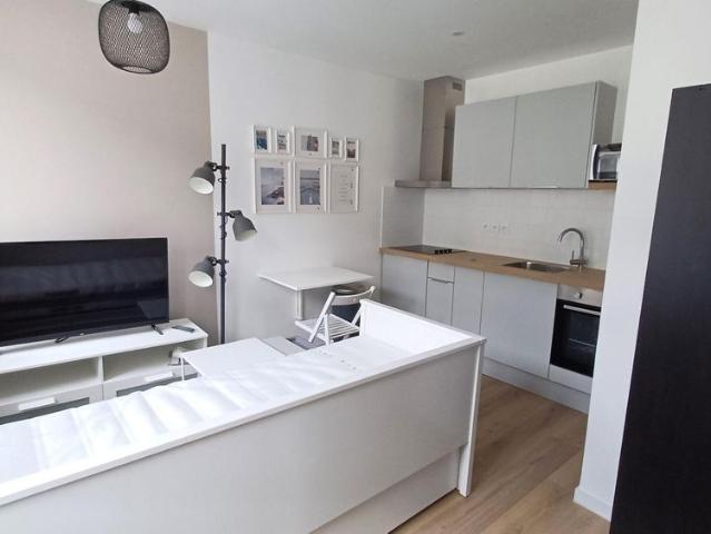 Location Appartement 1 pièce 15m² LILLE 59000