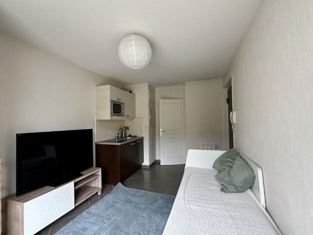Location Appartement 1 pièce 15m² MEYLAN 38240