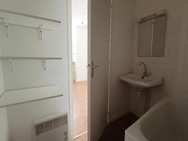 Location Appartement 1 pièce 15m² NANTES 44000