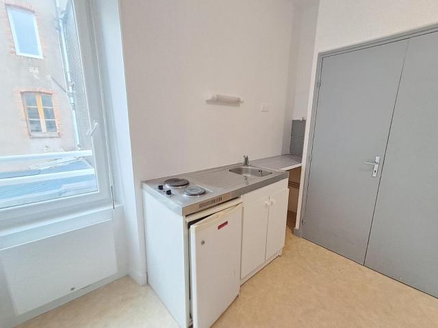 Location Appartement 1 pièce 15m² NANTES 44000