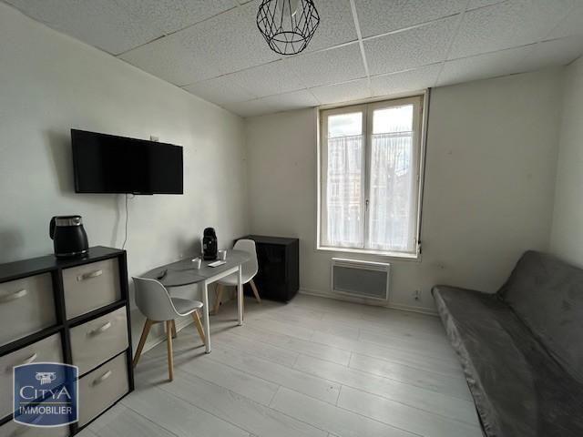 Location Appartement 1 pièce 15m² ST SAULVE 59880