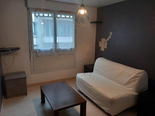 Location Appartement 1 pièce 16 m2 Montrouge