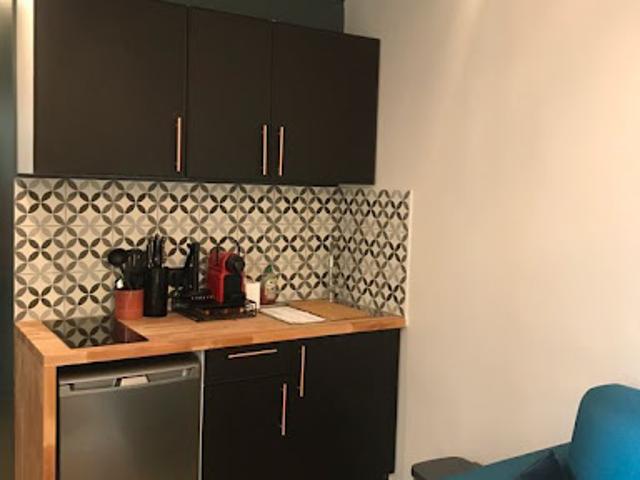 Location Appartement 1 pièce 16 m2 Paris 15ème