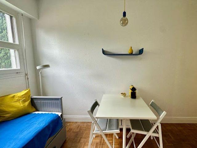 Location Appartement 1 pièce 16 m2 Paris 20ème