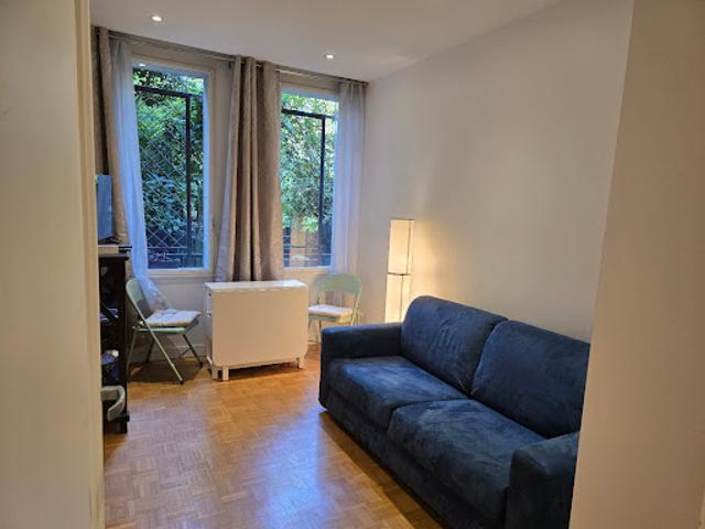 Location Appartement 1 pièce 16 m2 Paris 8ème