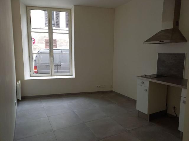 Location appartement 1 pièce, 16.06m², Magny en Vexin