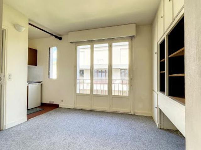 Location Appartement 1 pièce 16.07 m2 Chatenay malabry