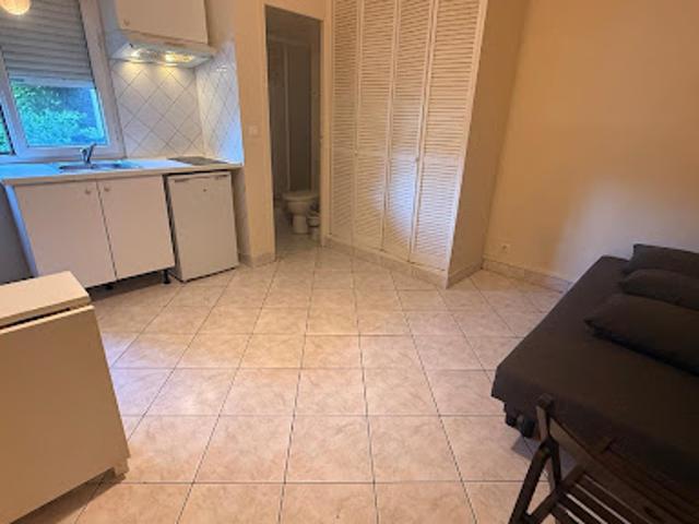Location Appartement 1 pièce 16.08 m2 Bagneux